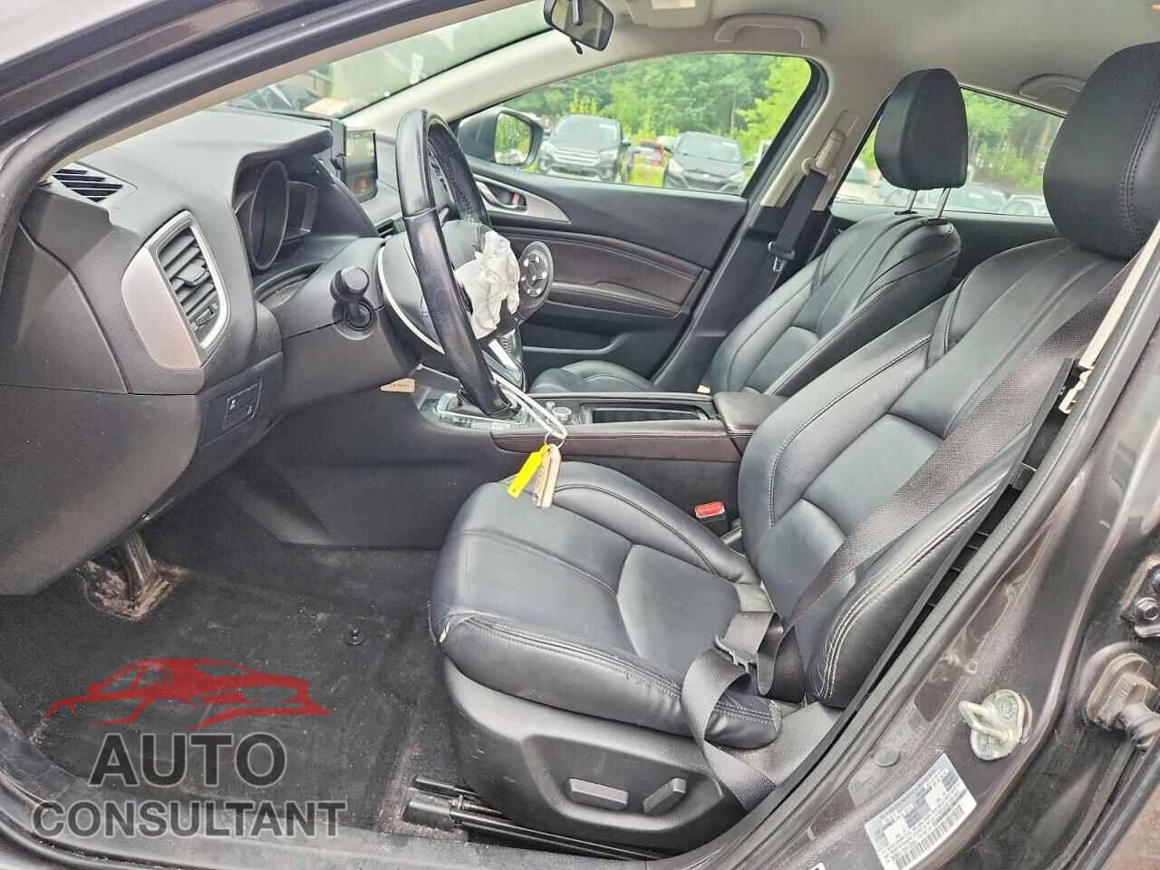 MAZDA 3 2017 - 3MZBN1V72HM130342