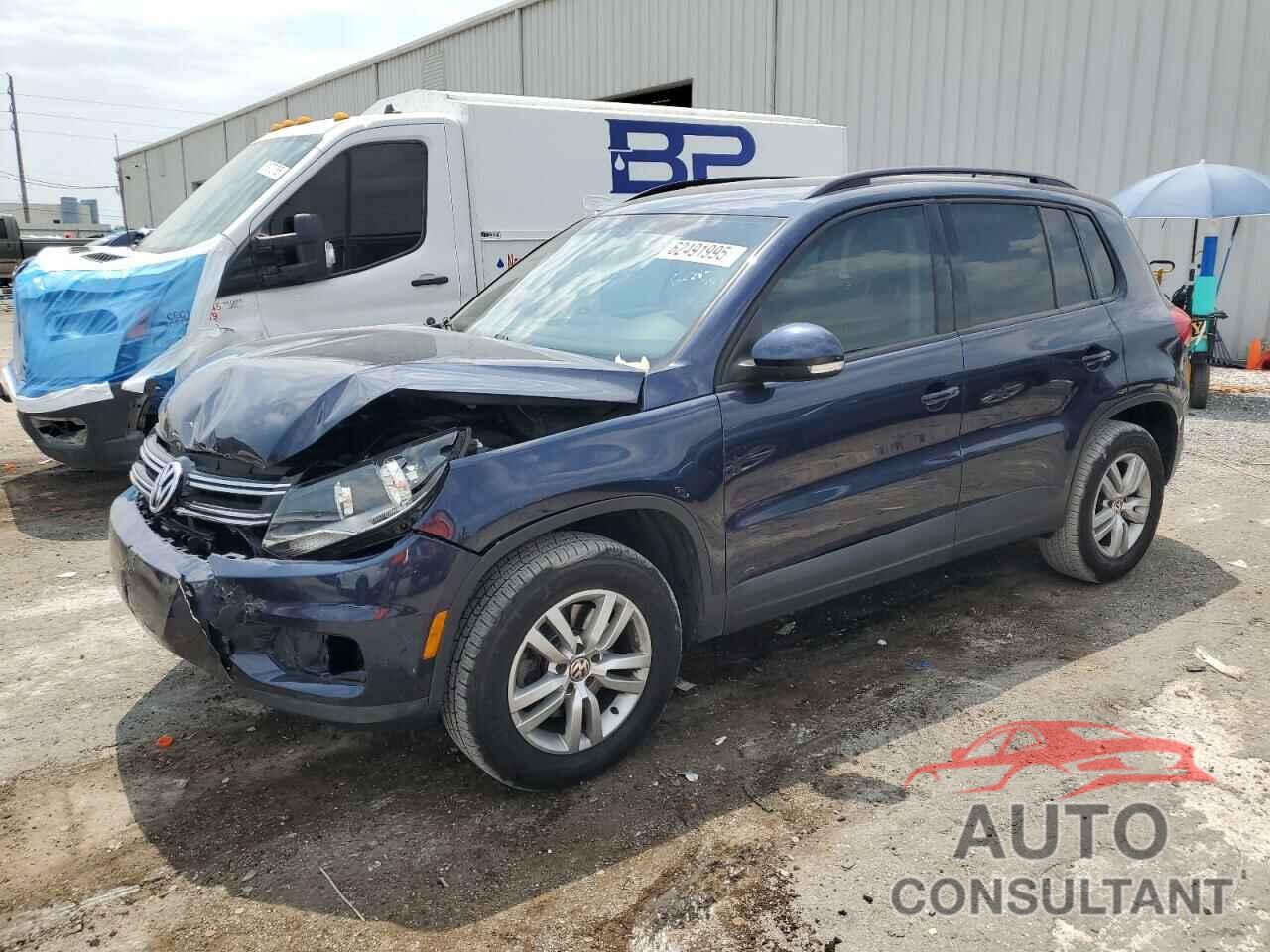 VOLKSWAGEN TIGUAN 2016 - WVGAV7AX7GW606280