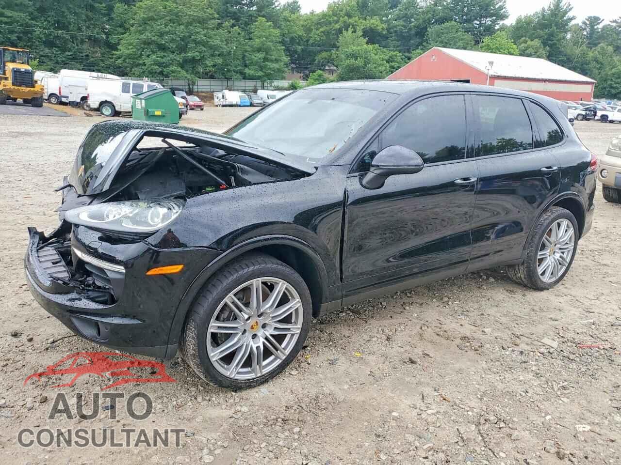 PORSCHE CAYENNE 2018 - WP1AA2A25JKA05471