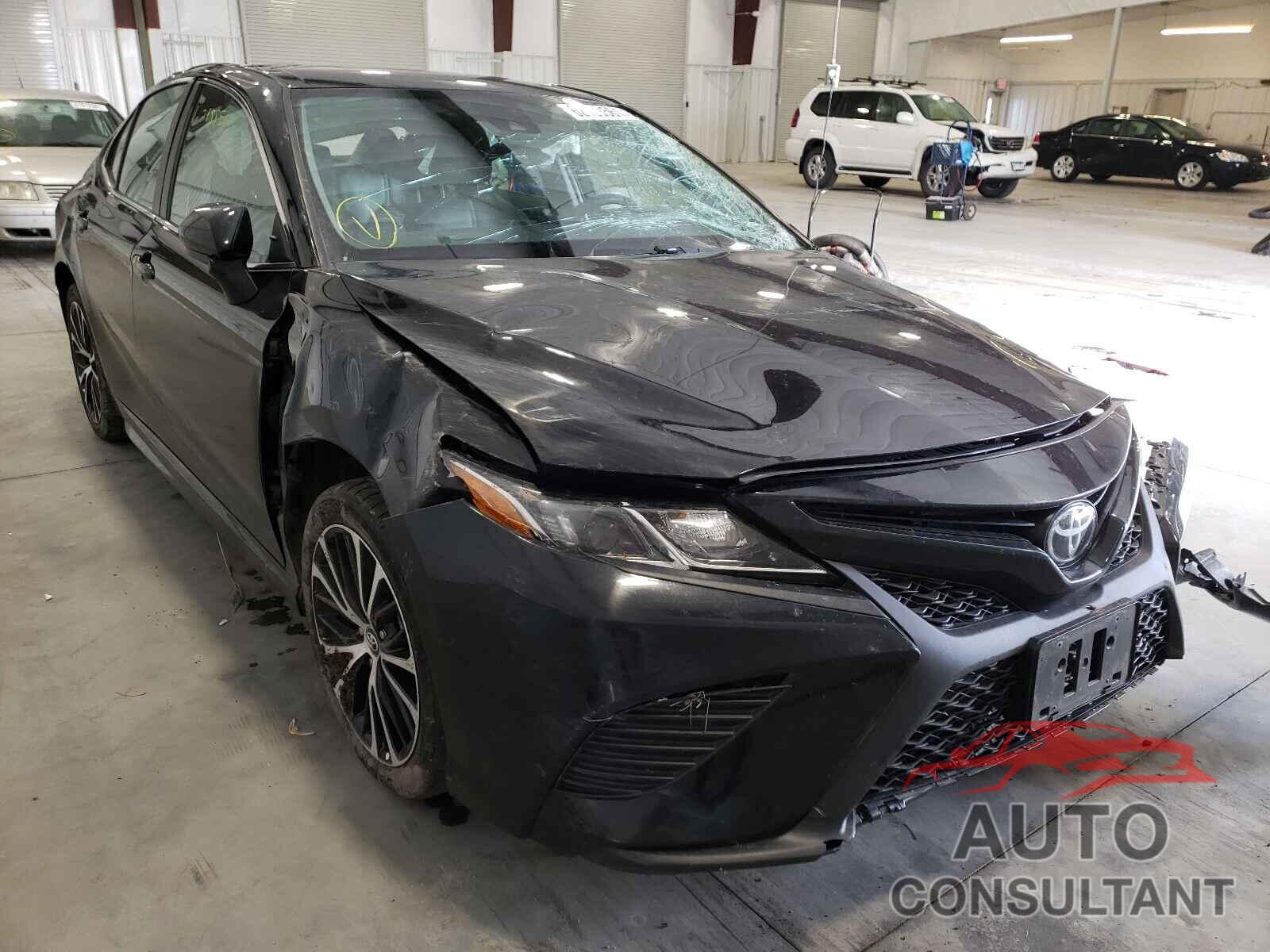 TOYOTA CAMRY 2019 - 4T1B11HK5KU746775
