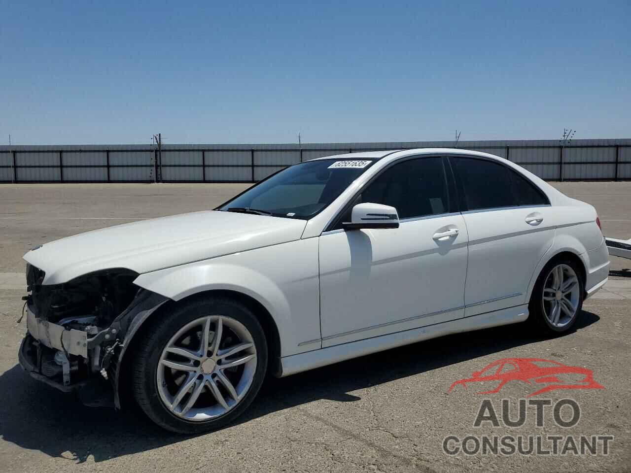 MERCEDES-BENZ C-CLASS 2014 - WDDGF4HB3EG247401