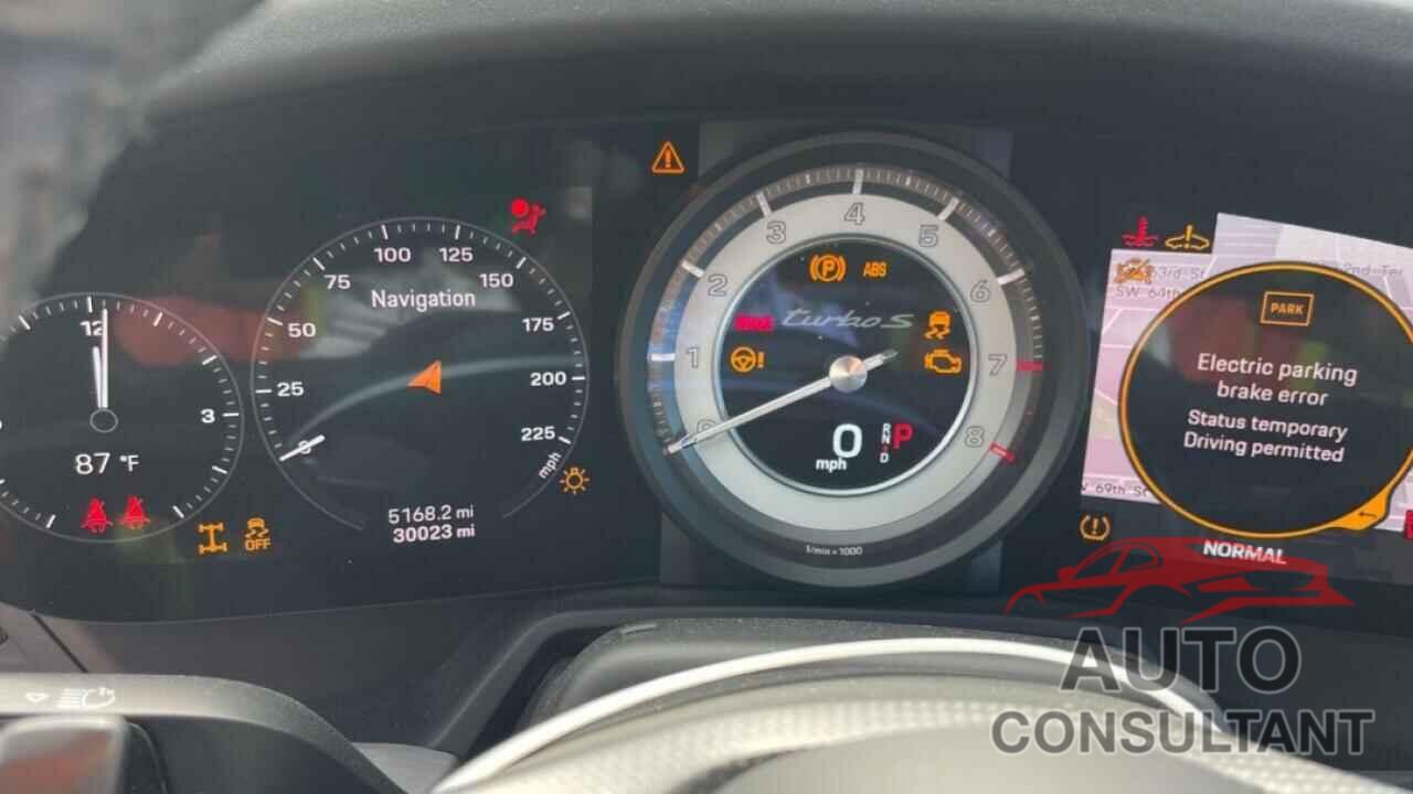 PORSCHE 911 2021 - WP0AD2A93MS258041