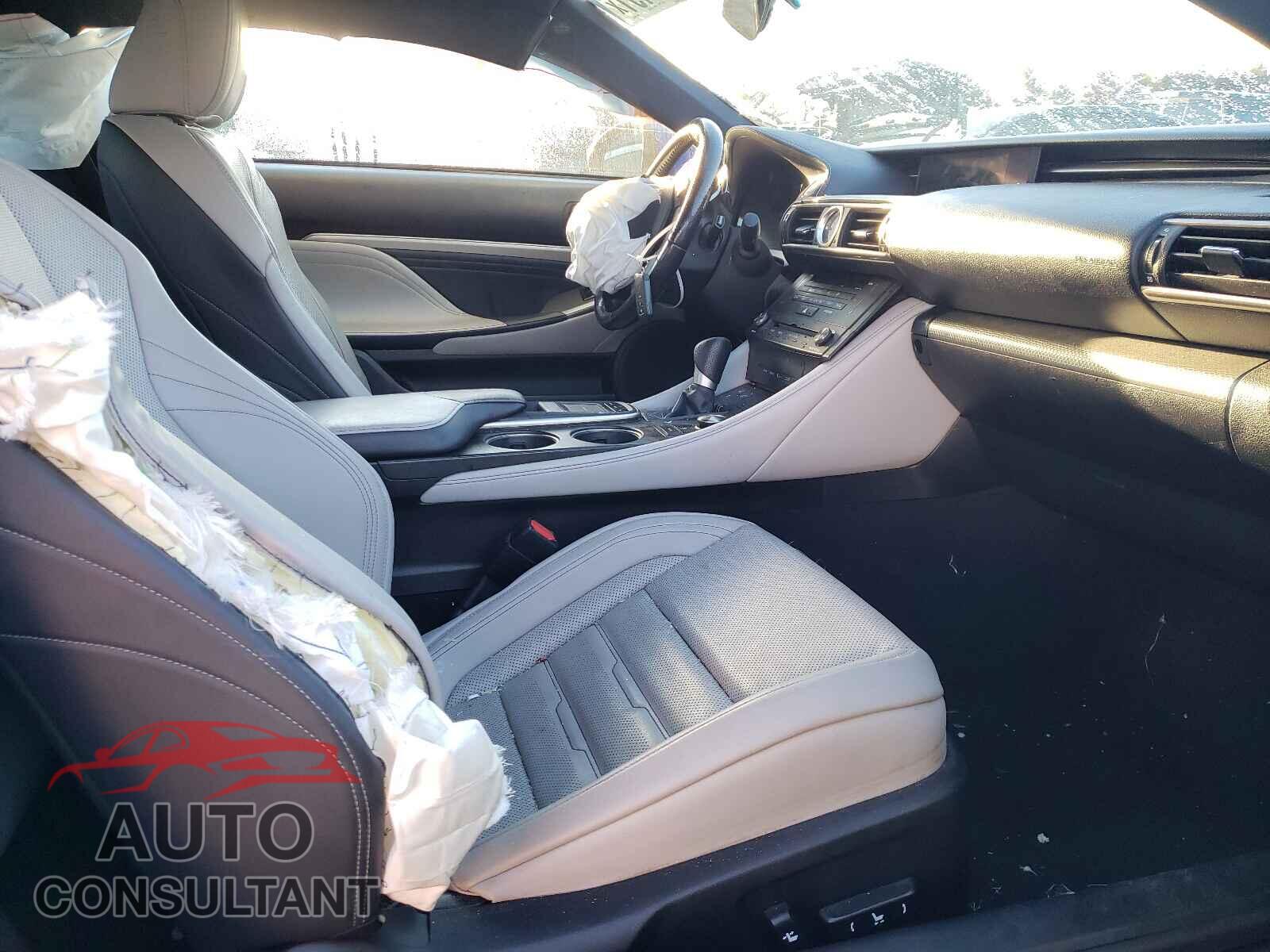 LEXUS RC300 2016 - JTHSM5BC3G5000457