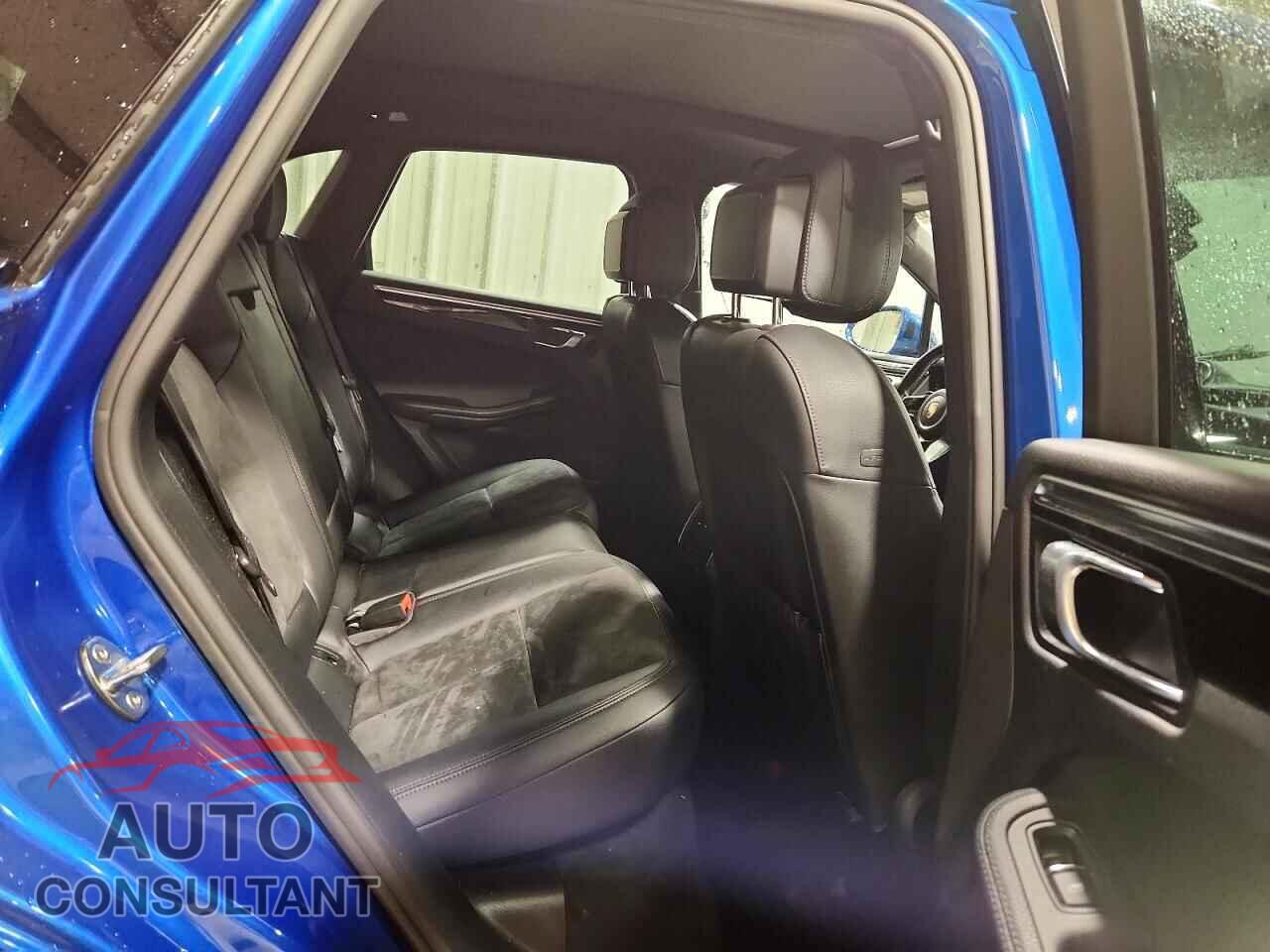 PORSCHE MACAN 2018 - WP1AA2A52JLB17472