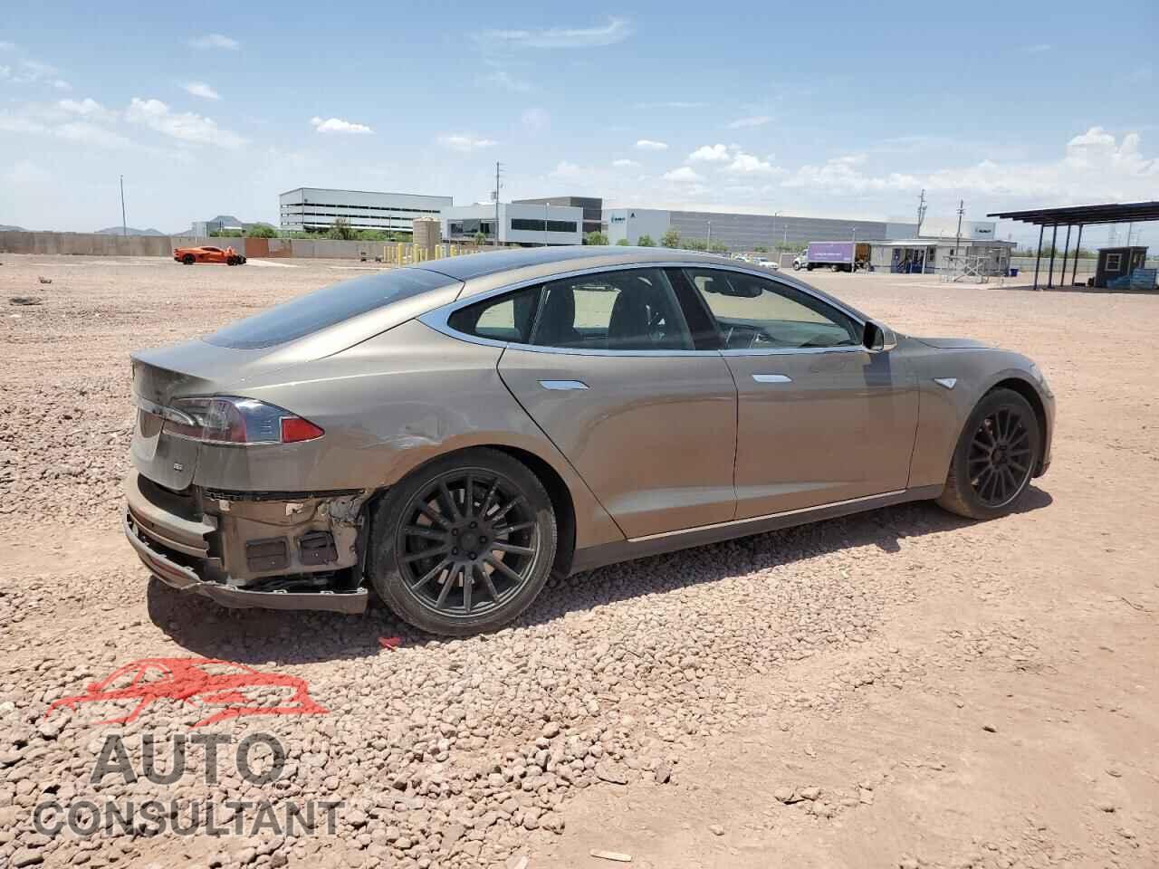 TESLA MODEL S 2015 - 5YJSA1H11FF094876