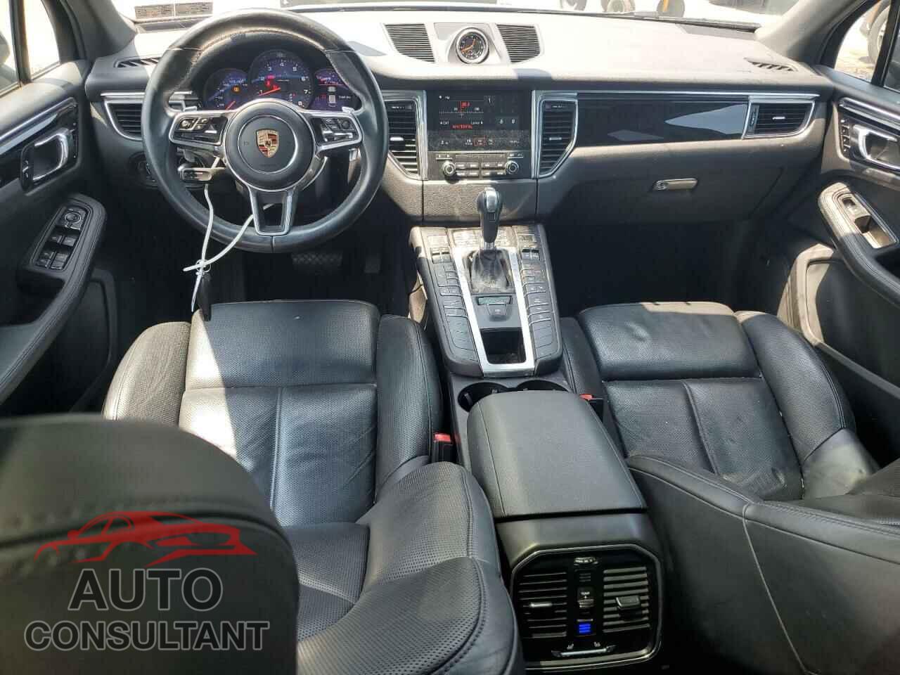 PORSCHE MACAN 2017 - WP1AA2A52HLB08488