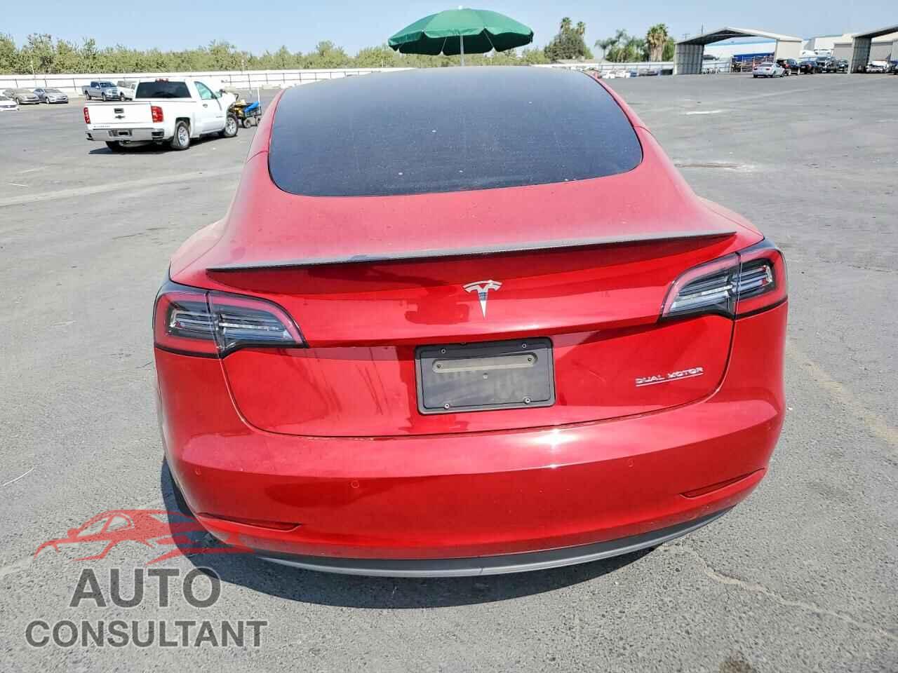 TESLA MODEL 3 2021 - 5YJ3E1EC5MF985006