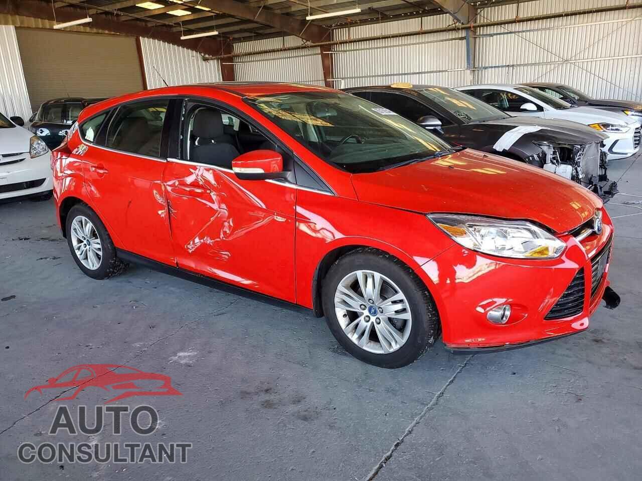 FORD FOCUS 2012 - 1FAHP3M24CL200397