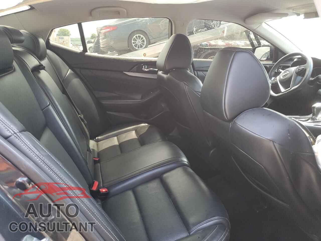 NISSAN MAXIMA 2017 - 1N4AA6AP6HC367162