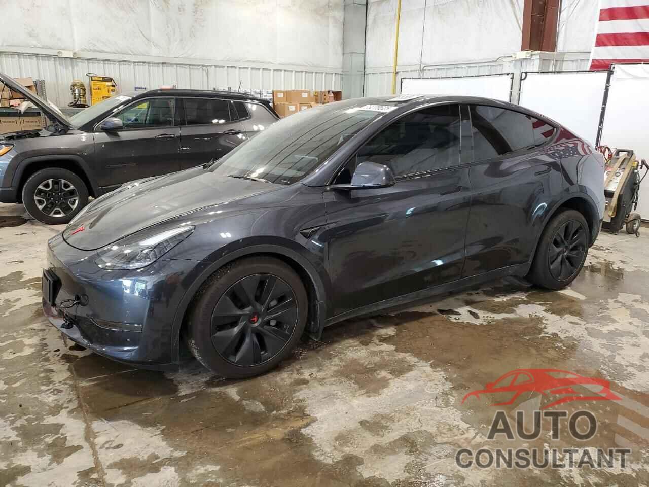 TESLA MODEL Y 2025 - 7SAYGDED7SF321686