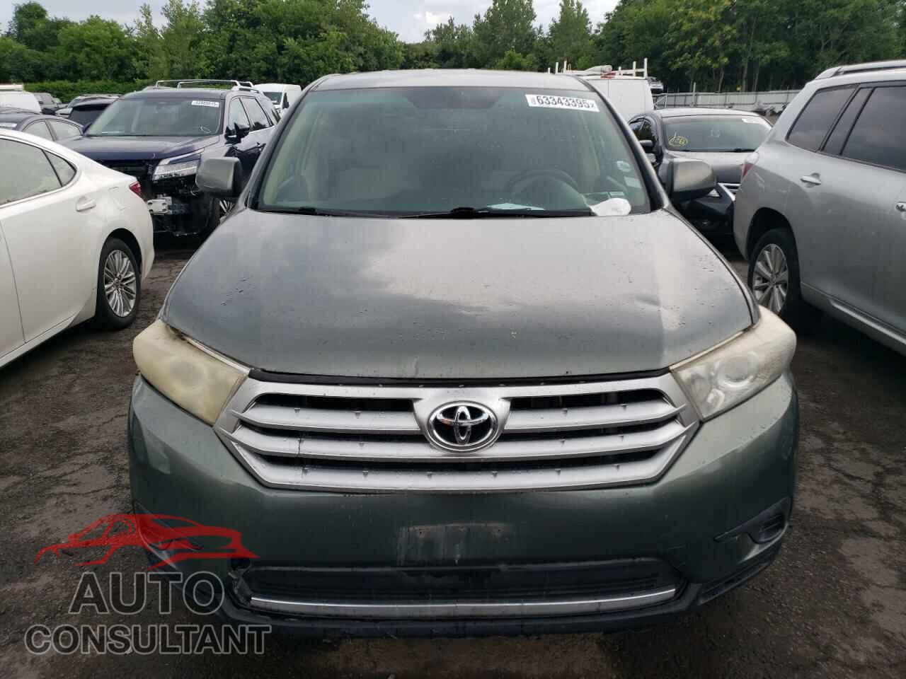 TOYOTA HIGHLANDER 2013 - 5TDBK3EH8DS240760