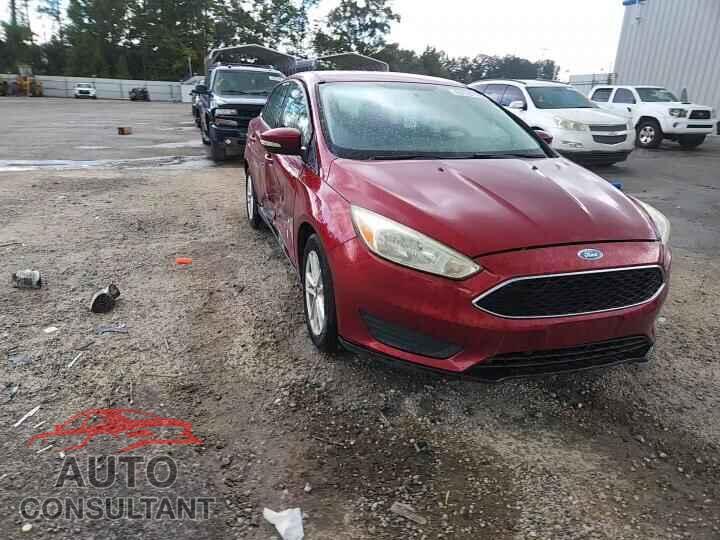 FORD FOCUS 2017 - 1FADP3F20HL312052