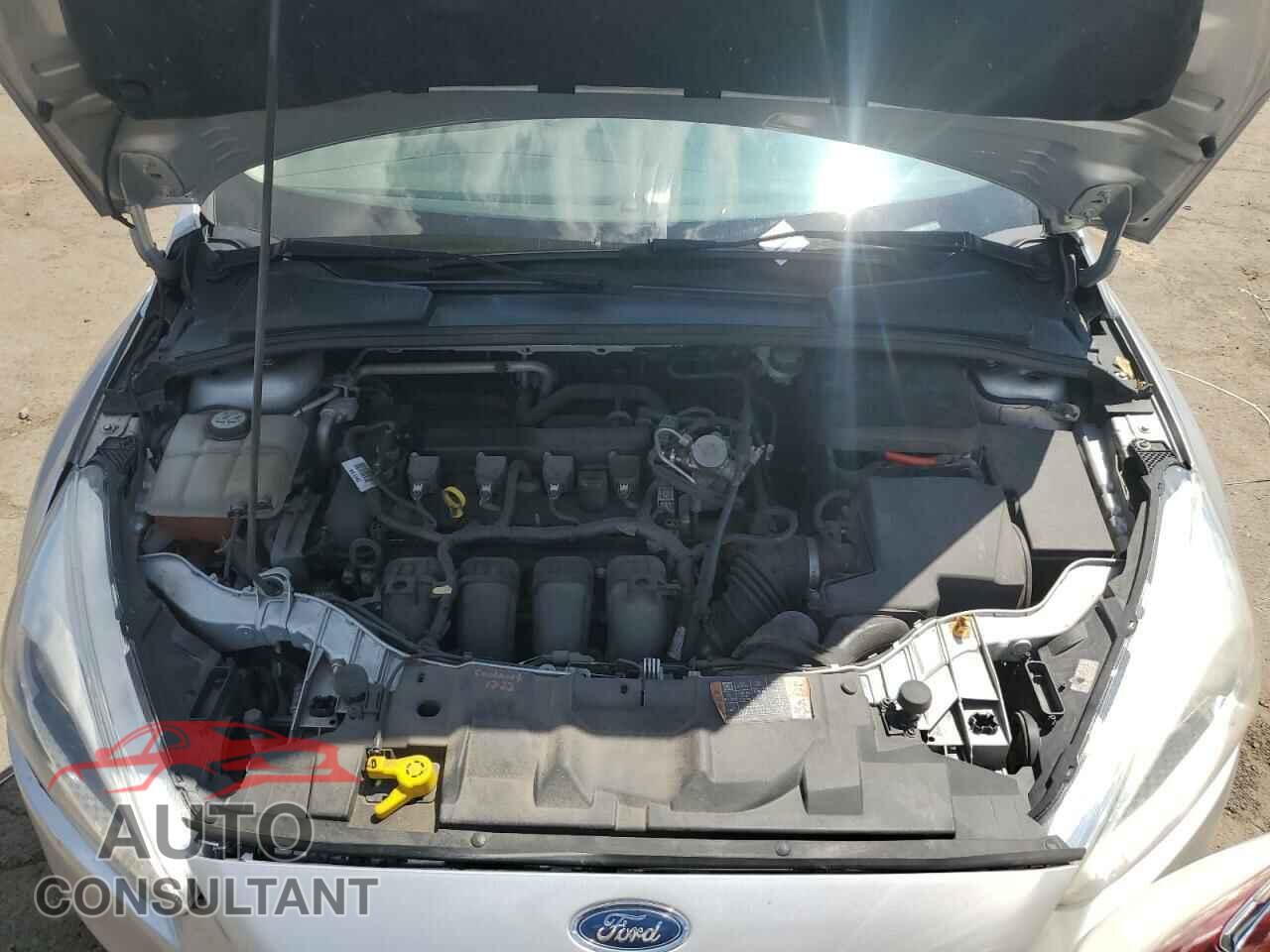 FORD FOCUS 2016 - 1FADP3F23GL359641