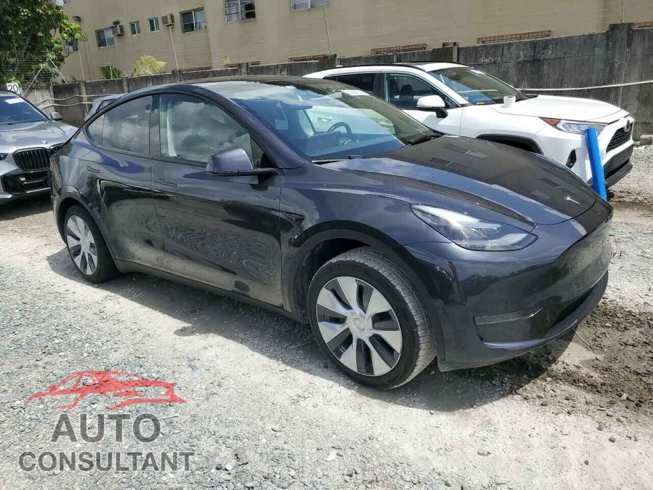 TESLA MODEL Y 2024 - 7SAYGDED6RF015914