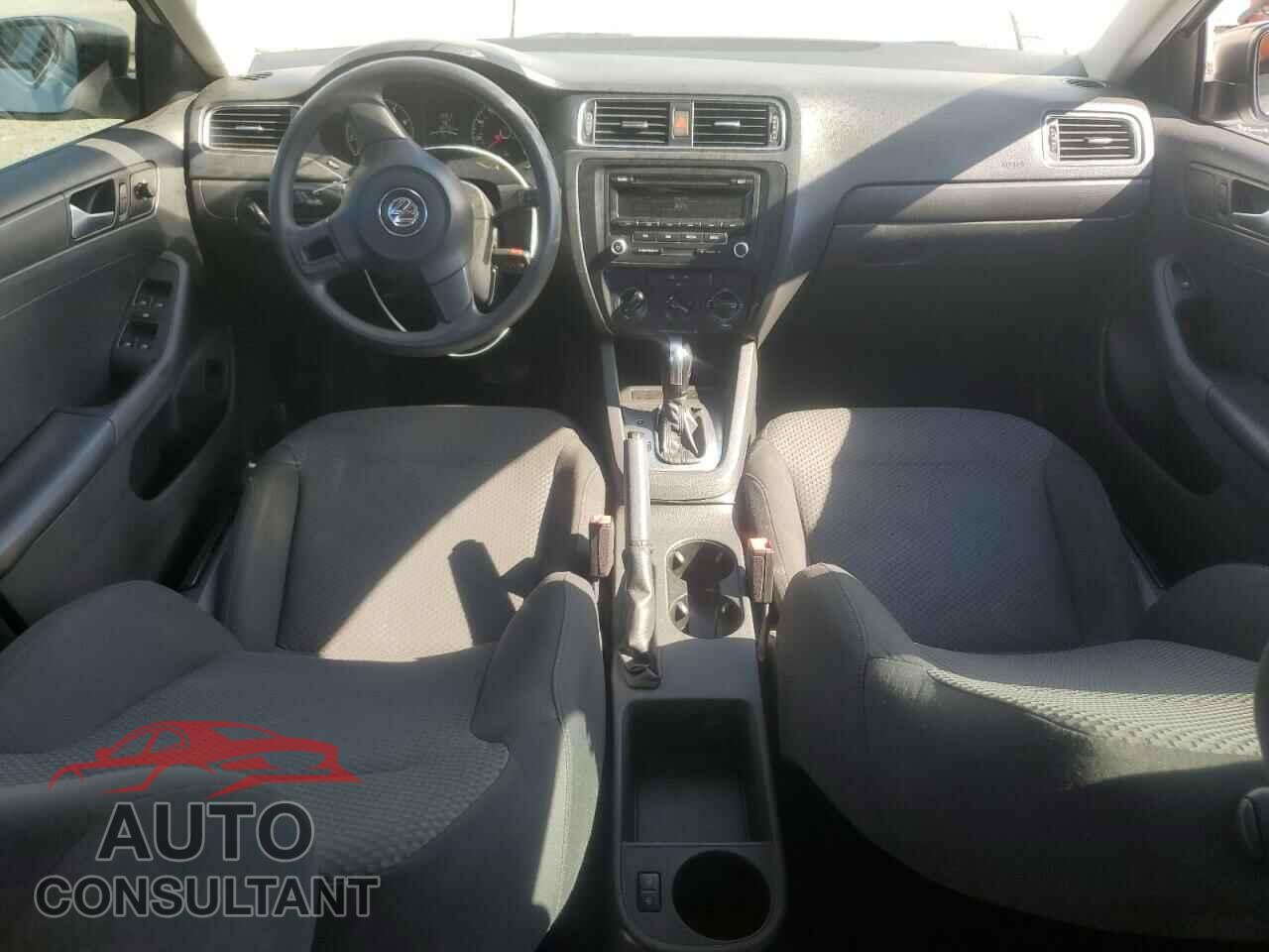 VOLKSWAGEN JETTA 2013 - 3VW2K7AJ0DM392920