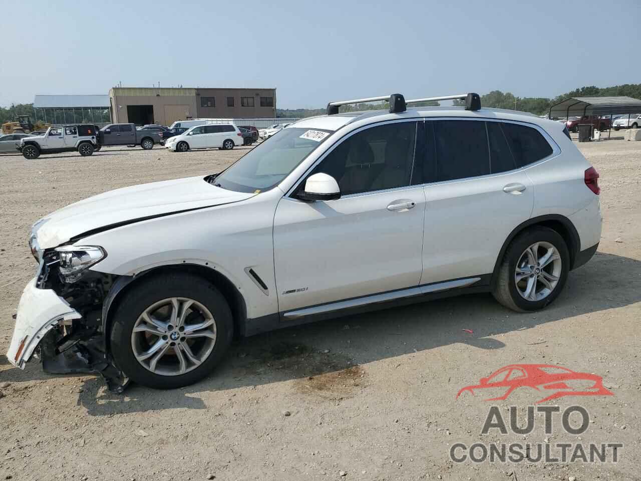 BMW X3 2018 - 5UXTR9C56JLC80846