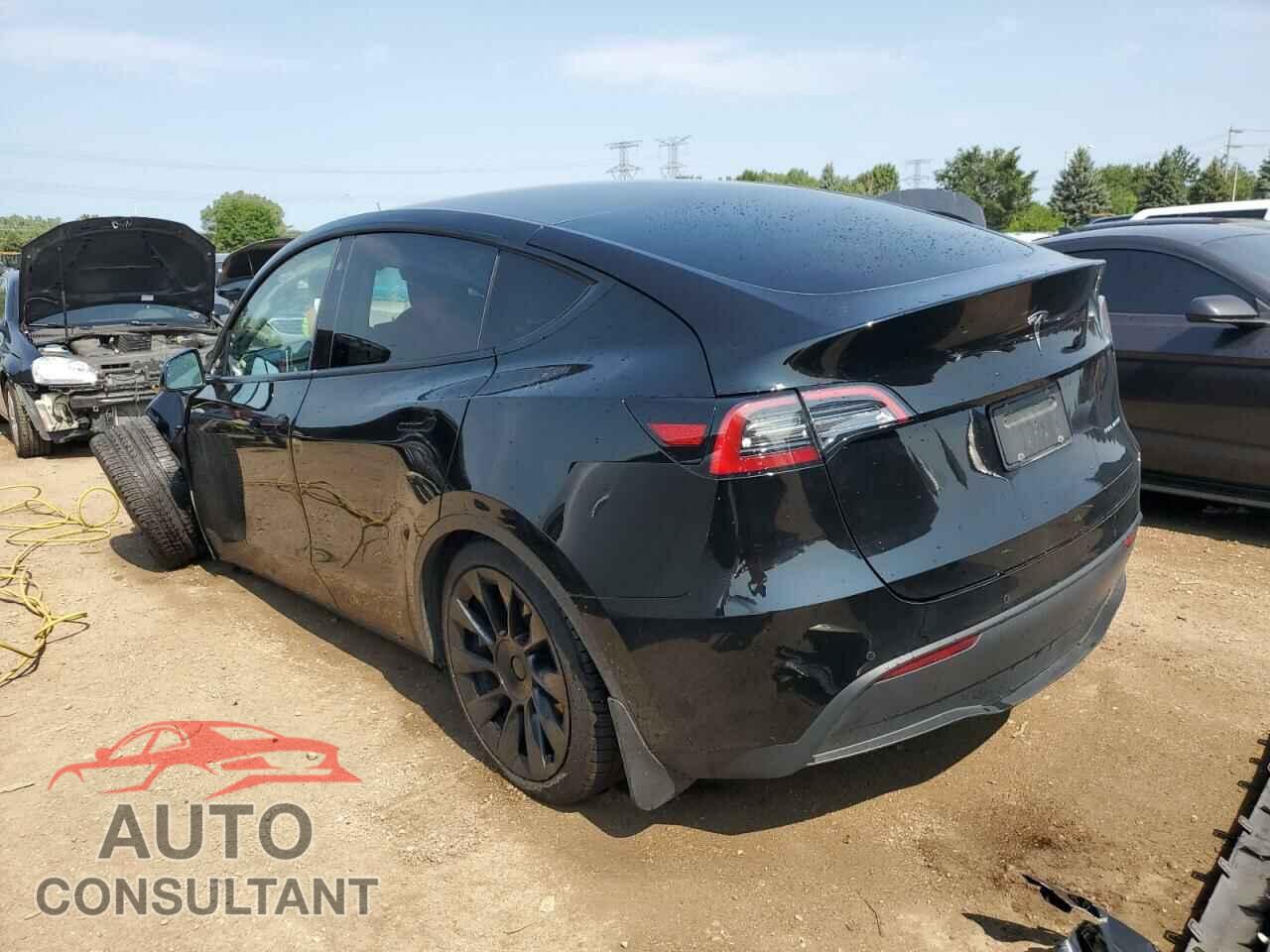 TESLA MODEL Y 2021 - 5YJYGDEE2MF207653