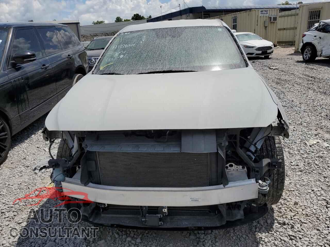 HYUNDAI SANTA FE 2023 - 5NMS14AJ7PH500526
