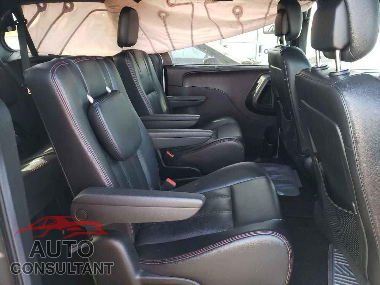 DODGE GRAND CARA 2017 - 2C4RDGEG9HR766417