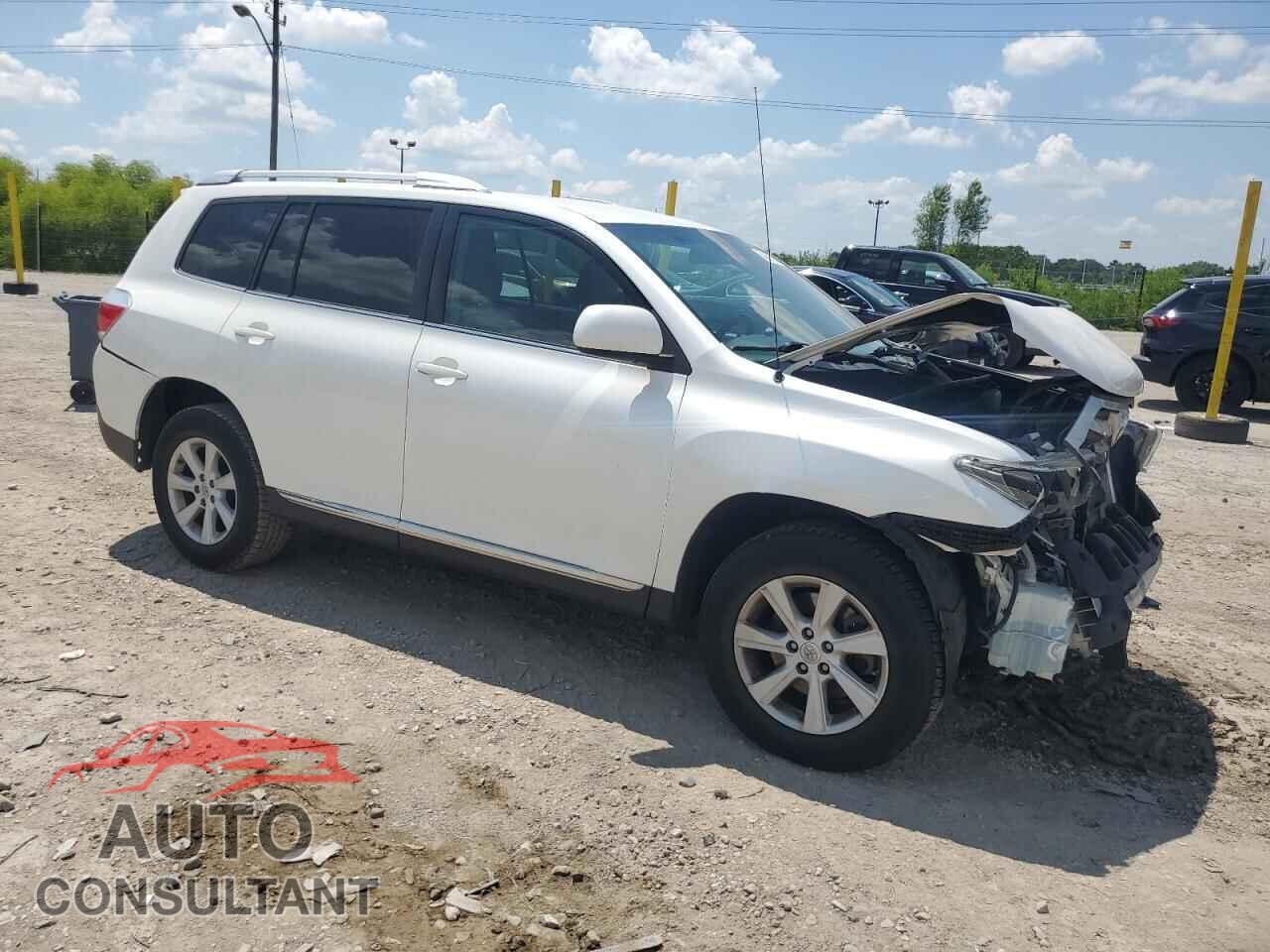 TOYOTA HIGHLANDER 2012 - 5TDBK3EH2CS135002