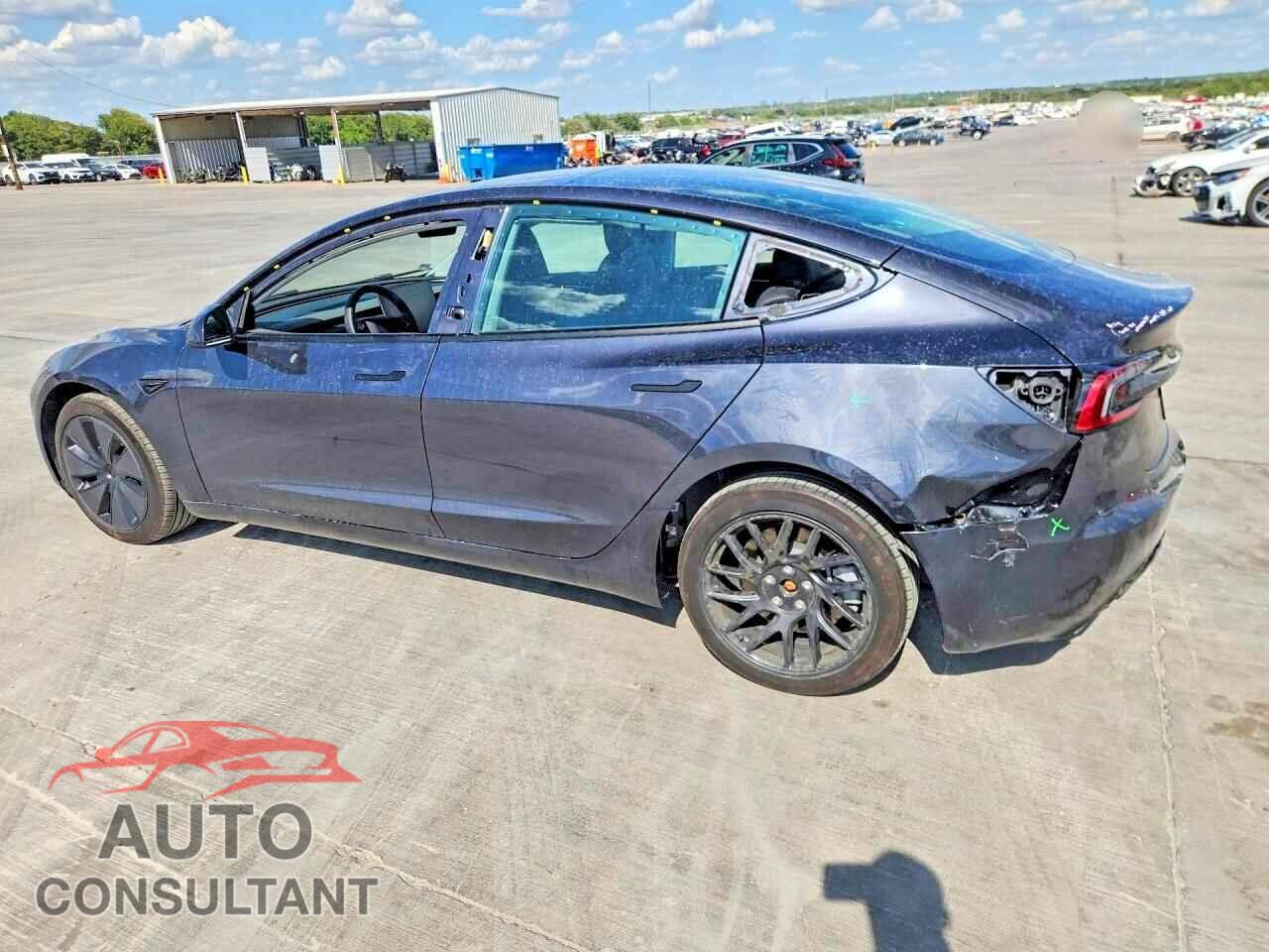 TESLA MODEL 3 2024 - 5YJ3E1EA5RF765936
