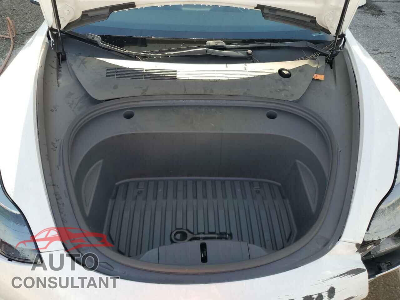 TESLA MODEL 3 2021 - 5YJ3E1EA8MF045930
