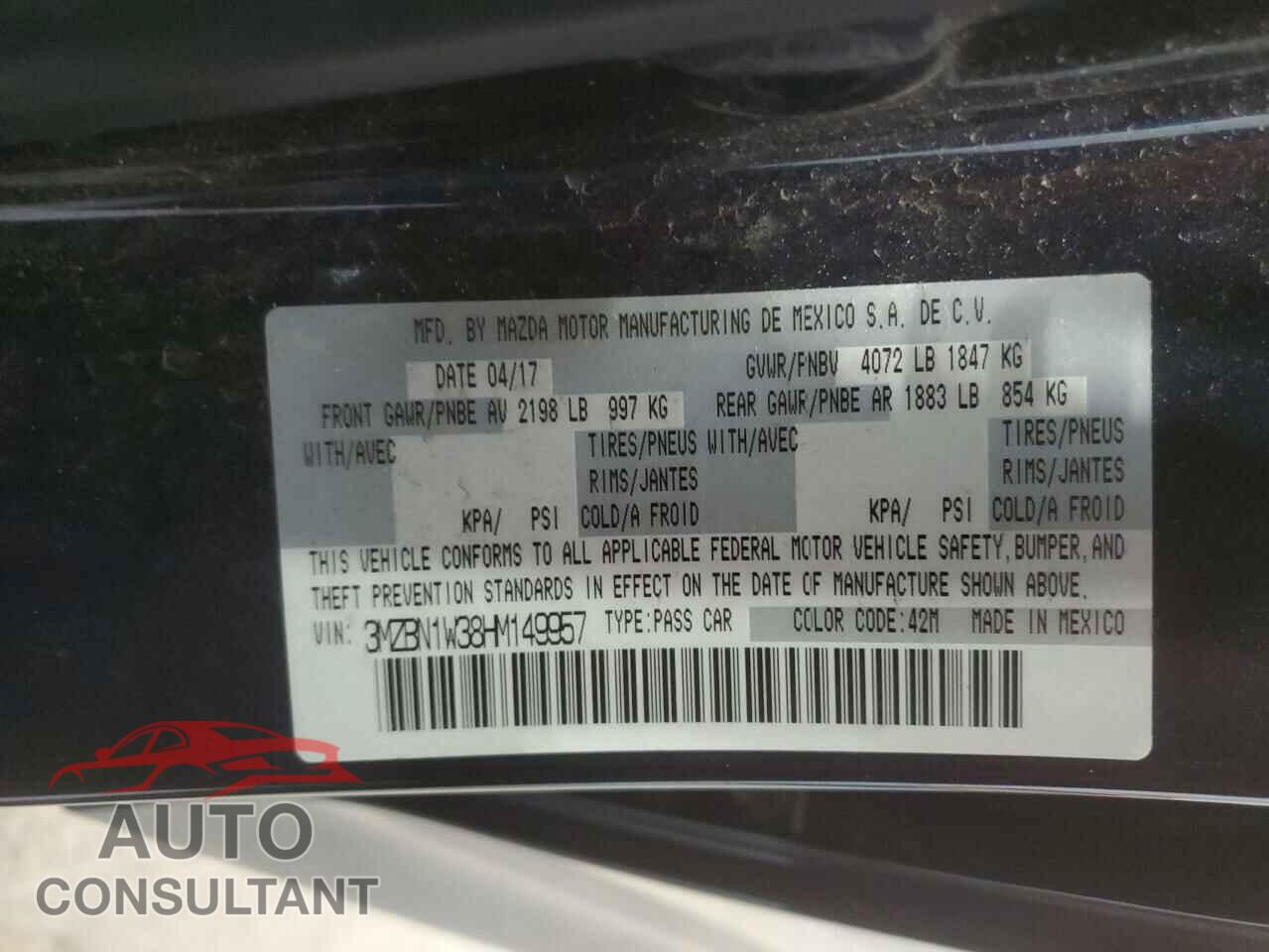 MAZDA 3 2017 - 3MZBN1W38HM149957