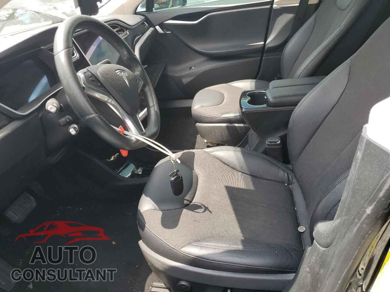 TESLA MODEL S 2015 - 5YJSA1S1XFF080337