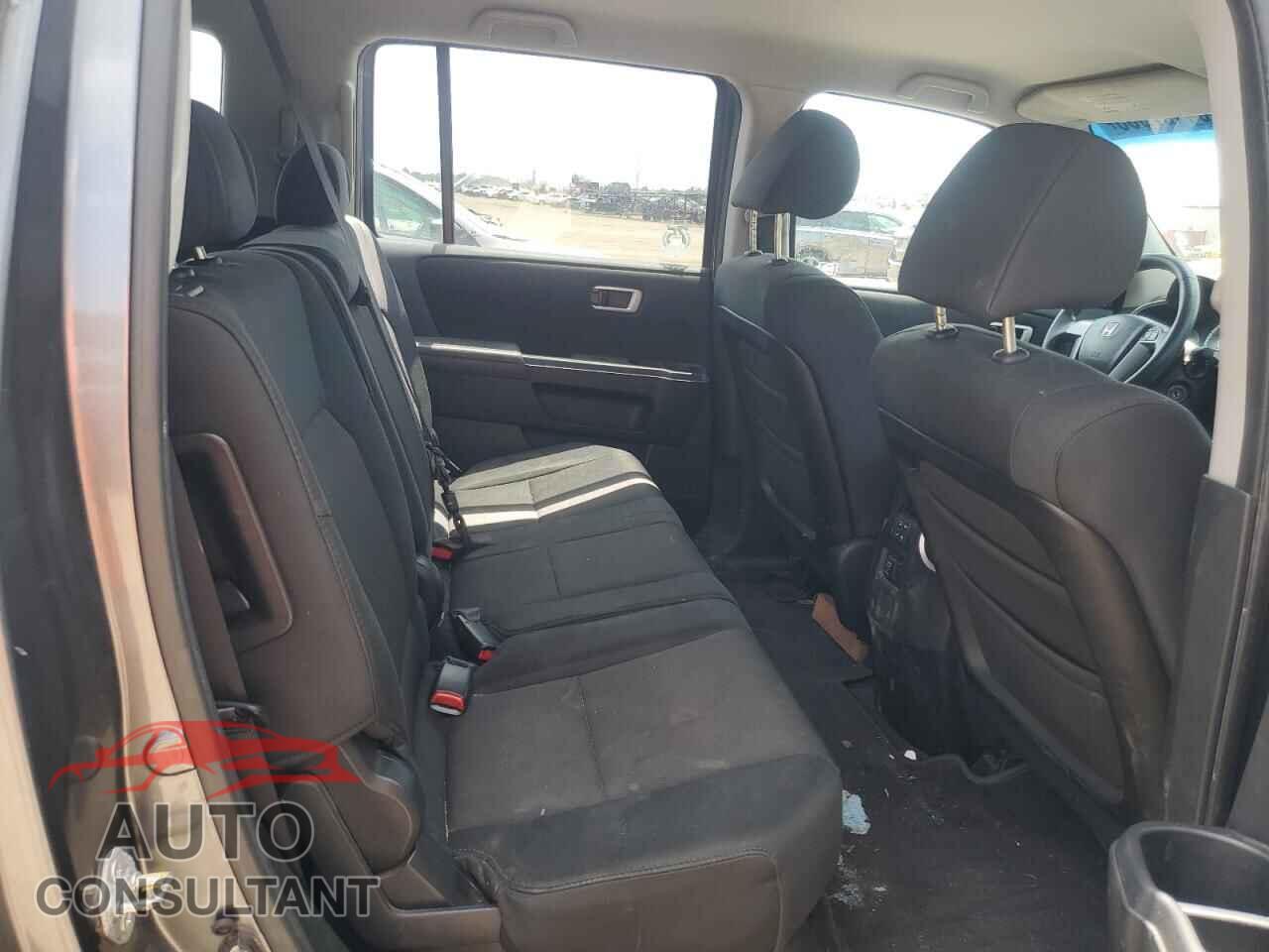 HONDA PILOT 2011 - 5FNYF4H21BB043443