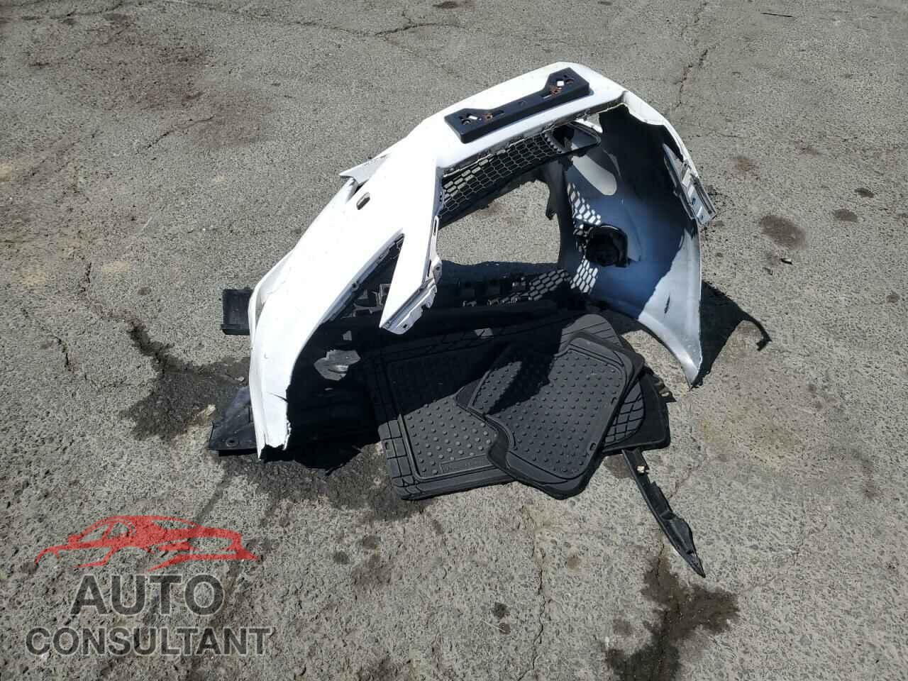LEXUS IS 2011 - JTHCF5C20B5048799