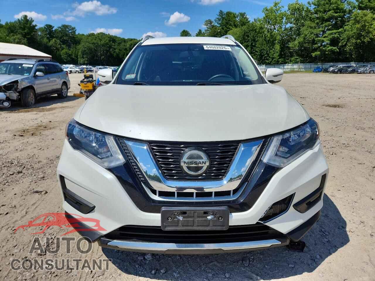 NISSAN ROGUE 2018 - KNMAT2MV1JP557084