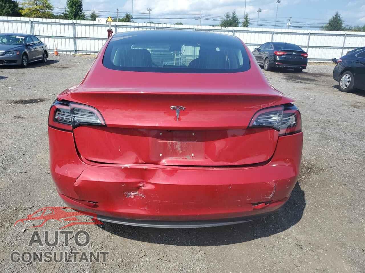 TESLA MODEL 3 2018 - 5YJ3E1EA9JF053305