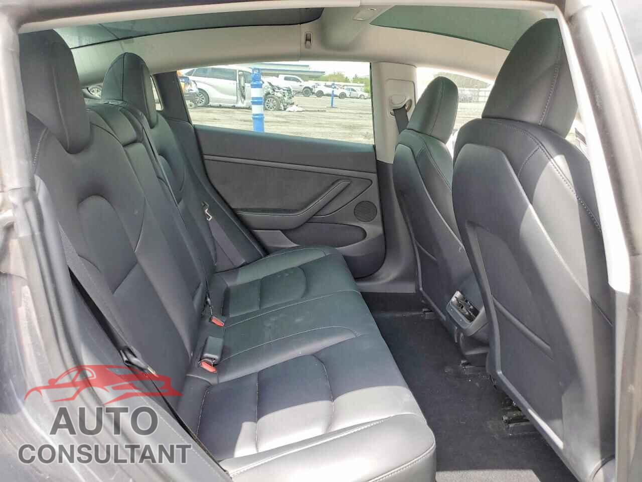 TESLA MODEL 3 2023 - 5YJ3E1EA0PF548467