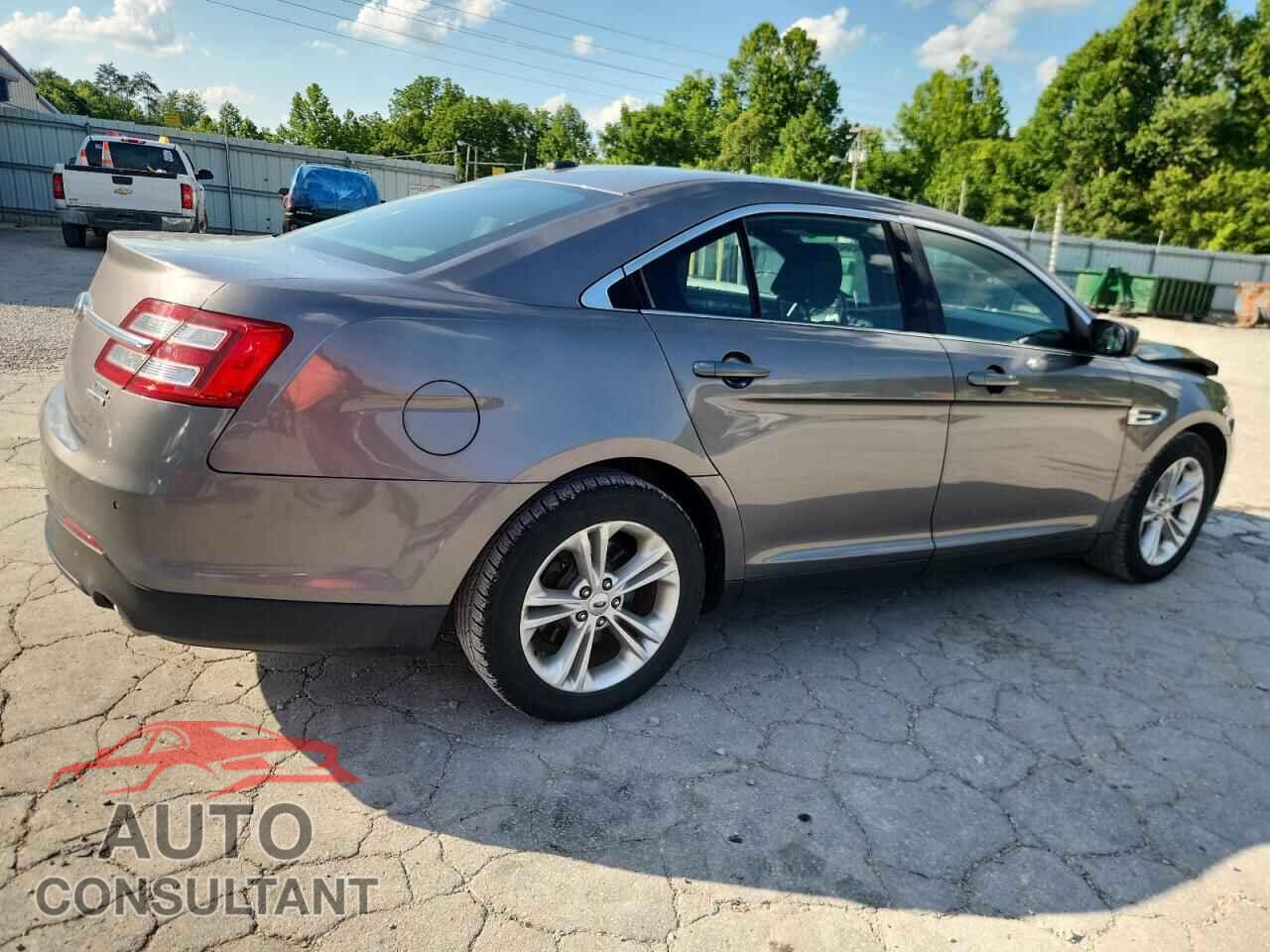 FORD TAURUS 2013 - 1FAHP2E84DG174309