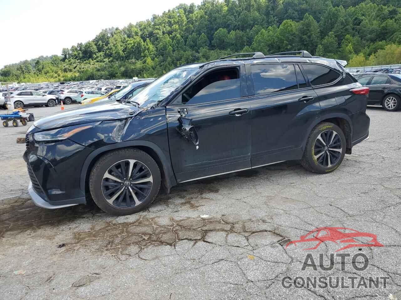 TOYOTA HIGHLANDER 2021 - 5TDLZRBH8MS114213