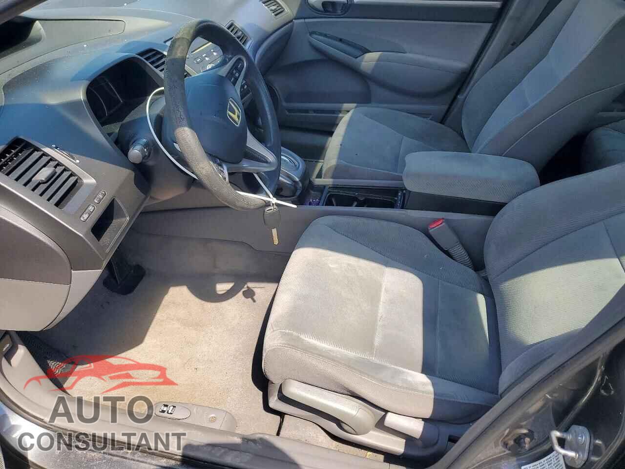 HONDA CIVIC 2010 - 19XFA1F8XAE031646