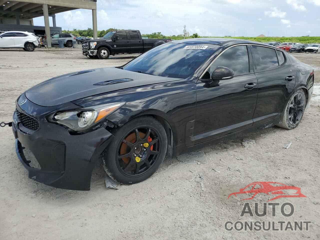 KIA STINGER 2020 - KNAE15LA0L6078149