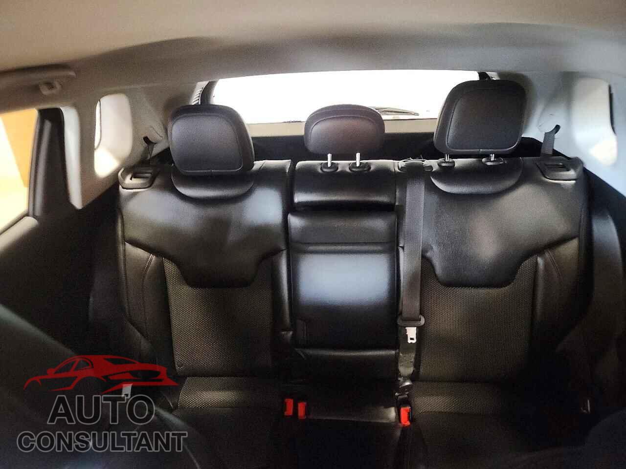 JEEP COMPASS 2017 - 3C4NJDDB2HT640487