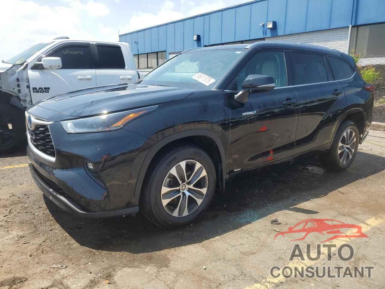 TOYOTA HIGHLANDER 2021 - 5TDHBRCH5MS521205