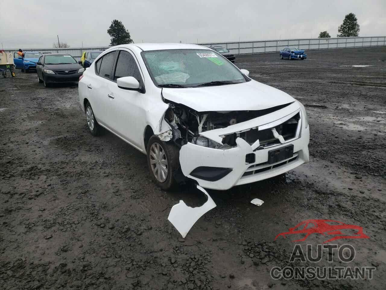 NISSAN VERSA 2017 - 3N1CN7AP0HL876300