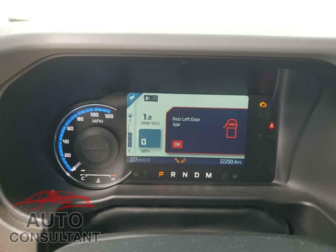 FORD BRONCO 2023 - 1FMEE5DH3PLB22747