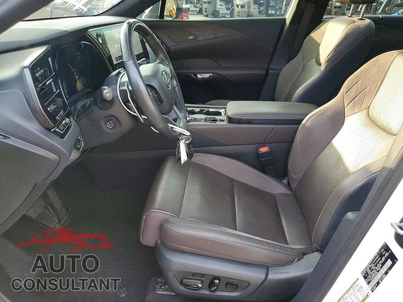 LEXUS RX350 2024 - 2T2BAMCA2RC054285