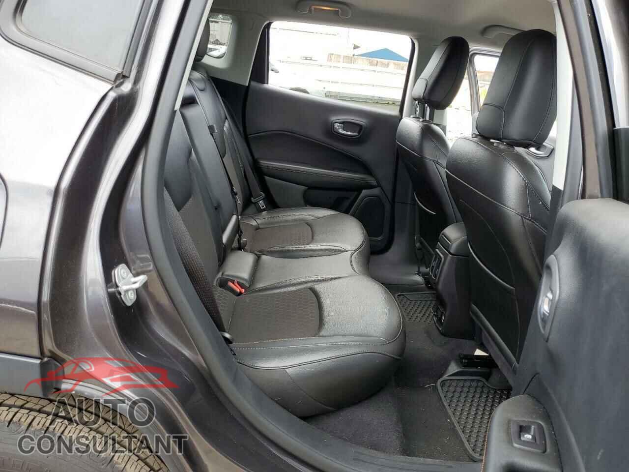 JEEP COMPASS 2020 - 3C4NJDBB3LT196936