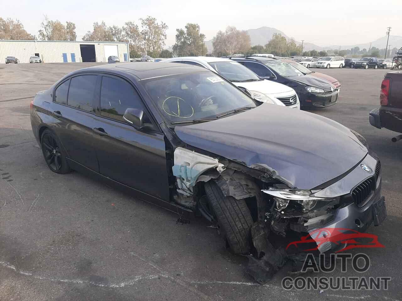 BMW 3 SERIES 2016 - WBA8E5C5XGK388469