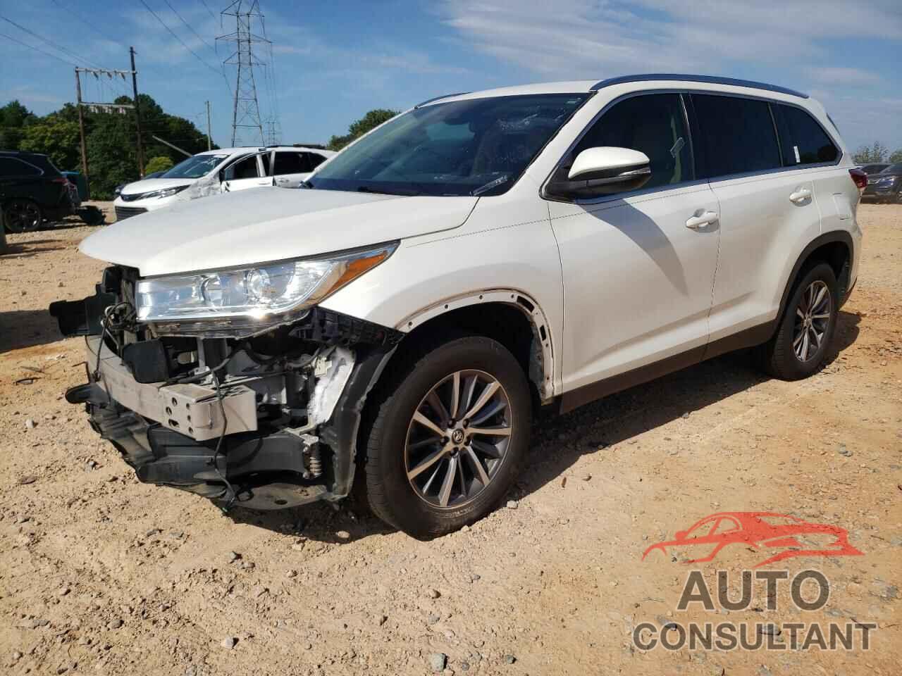 TOYOTA HIGHLANDER 2019 - 5TDKZRFH5KS324674
