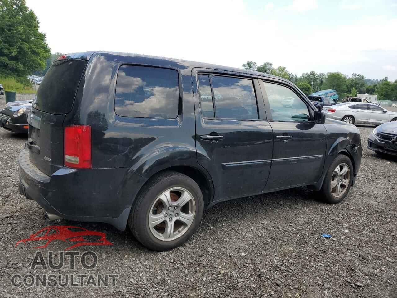 HONDA PILOT 2014 - 5FNYF4H73EB004899