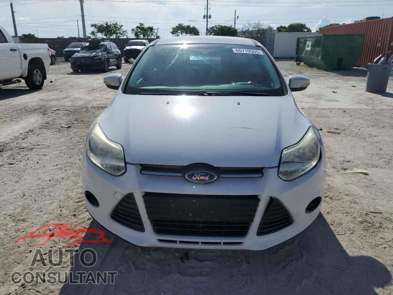 FORD FOCUS 2013 - 1FADP3F28DL306994