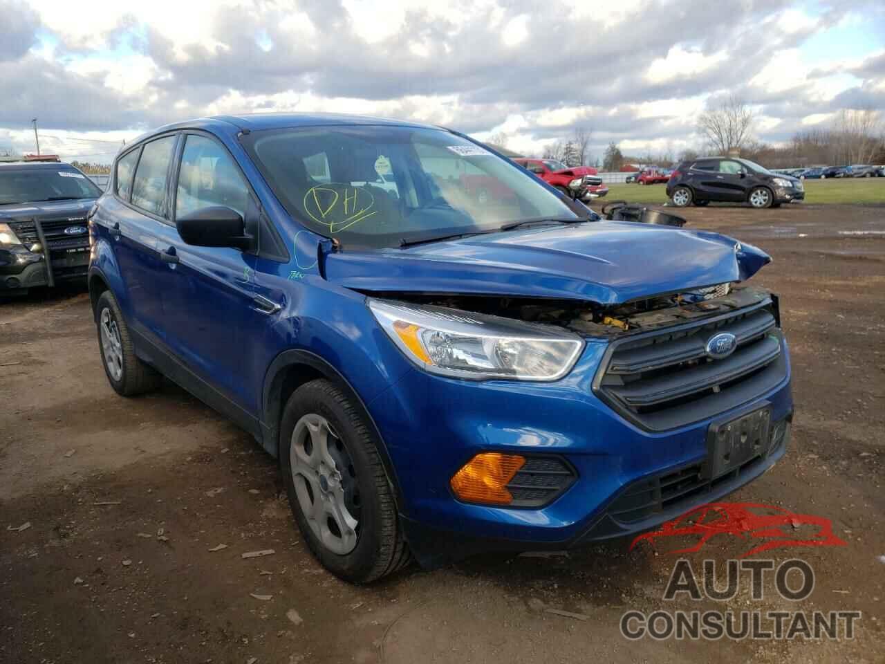 FORD ESCAPE 2017 - 1FMCU0F76HUD82668