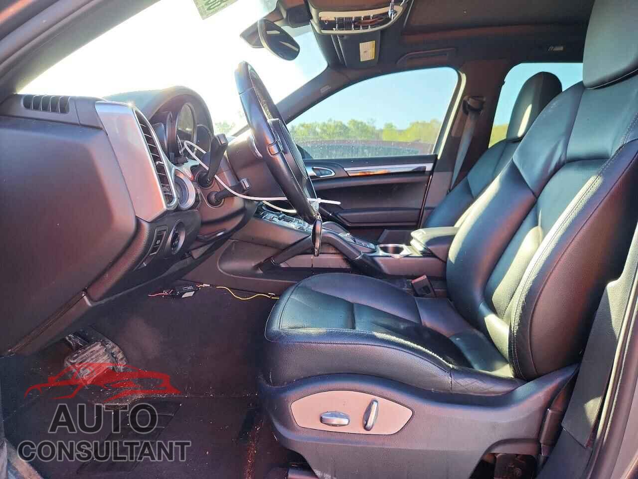 PORSCHE CAYENNE 2012 - WP1AA2A25CLA12644