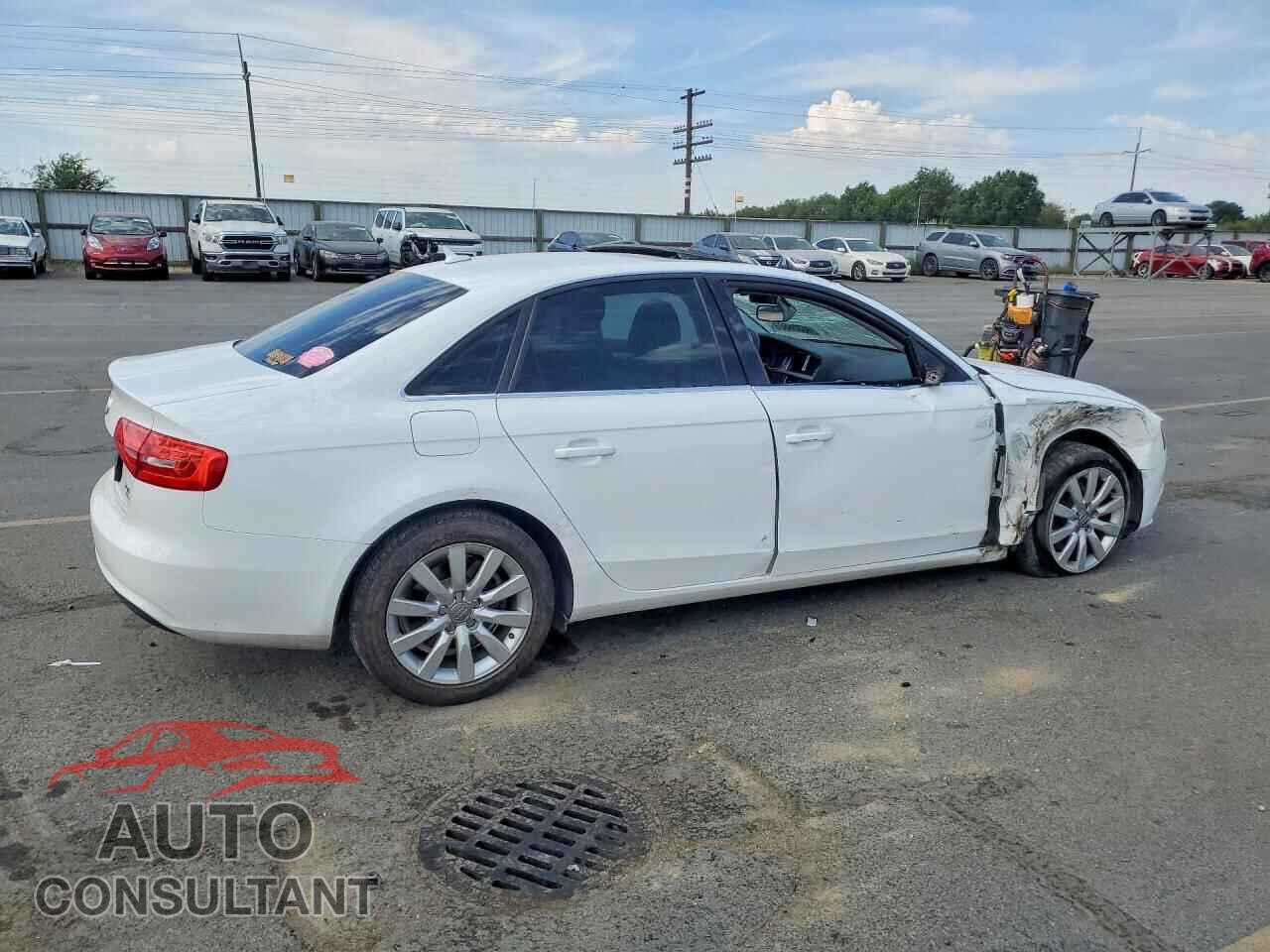 AUDI A4 2013 - WAUBFAFL0DN014615